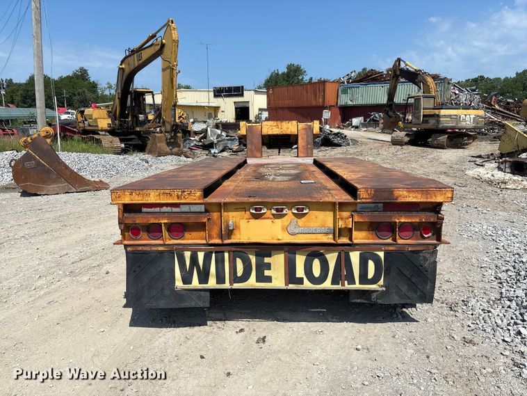image for item FC1993 1972 Loadcraft LDD3-40-SFG lowboy equipment trailer