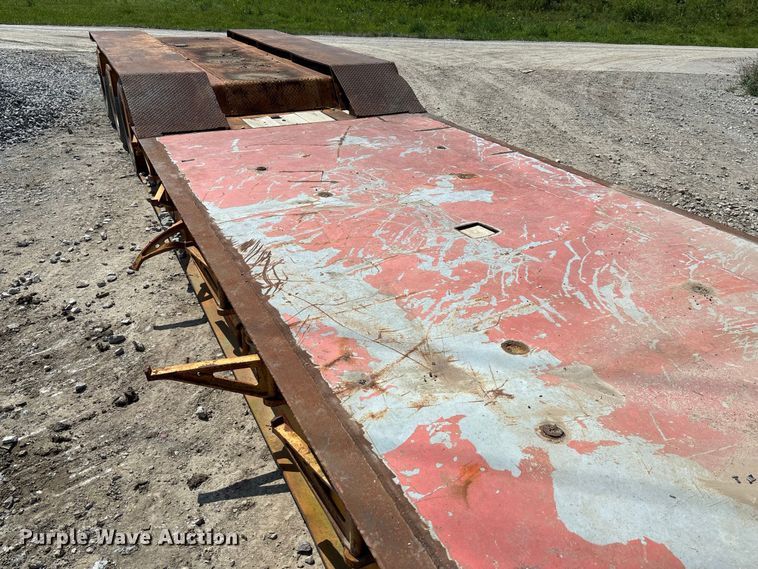 image for item FC1993 1972 Loadcraft LDD3-40-SFG lowboy equipment trailer