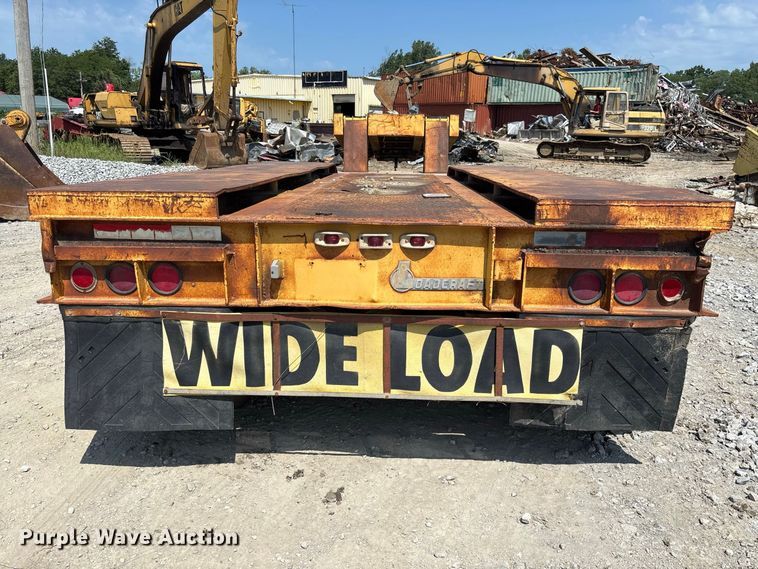 image for item FC1993 1972 Loadcraft LDD3-40-SFG lowboy equipment trailer