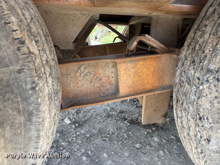 image for item FC1993 1972 Loadcraft LDD3-40-SFG lowboy equipment trailer