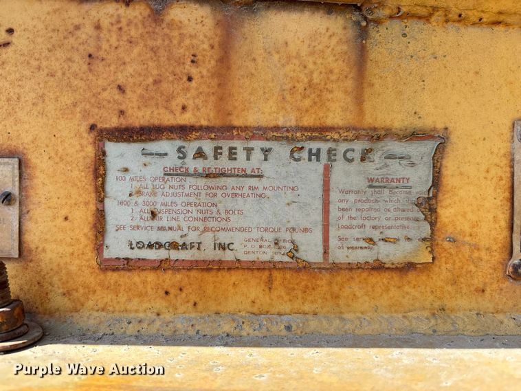 image for item FC1993 1972 Loadcraft LDD3-40-SFG lowboy equipment trailer