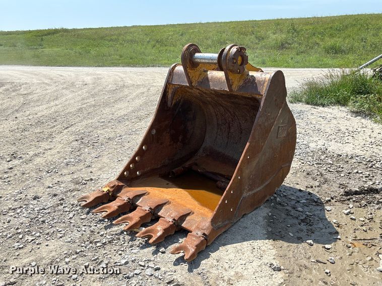 Caterpillar excavator bucket