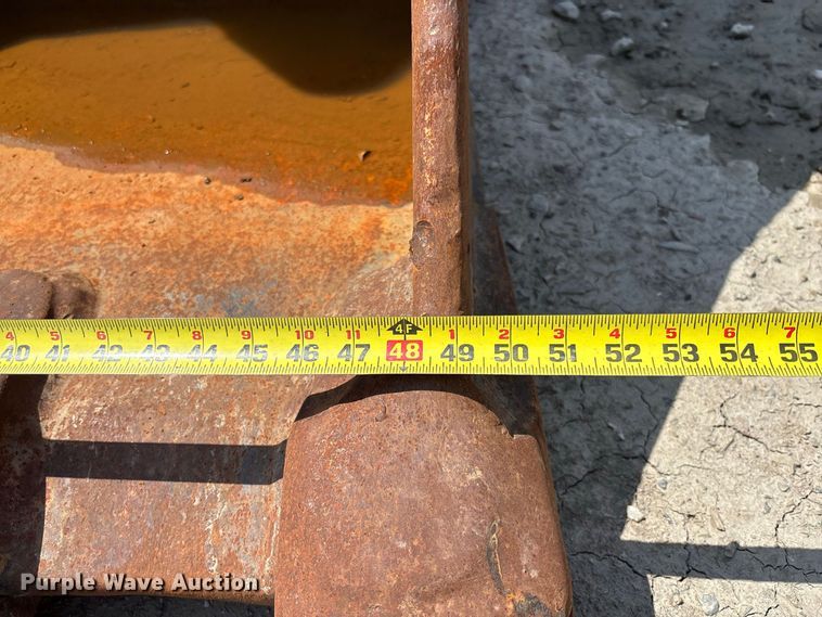 image for item FC1994 Caterpillar excavator bucket