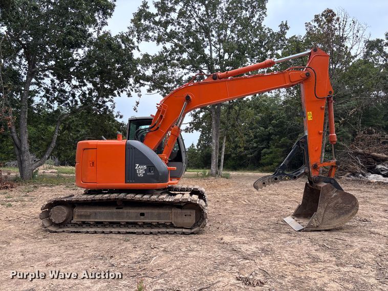 image for item FC2001 2006 Hitachi Zaxis 135US excavator