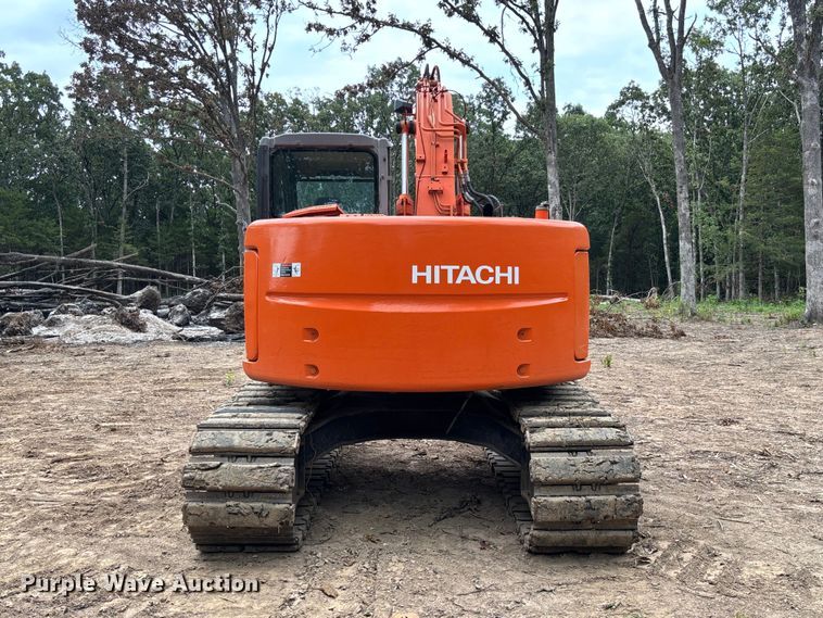 image for item FC2001 2006 Hitachi Zaxis 135US excavator