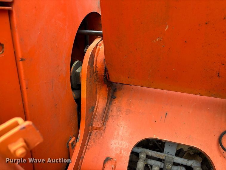 image for item FC2001 2006 Hitachi Zaxis 135US excavator