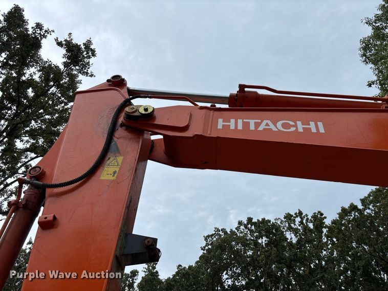 image for item FC2001 2006 Hitachi Zaxis 135US excavator