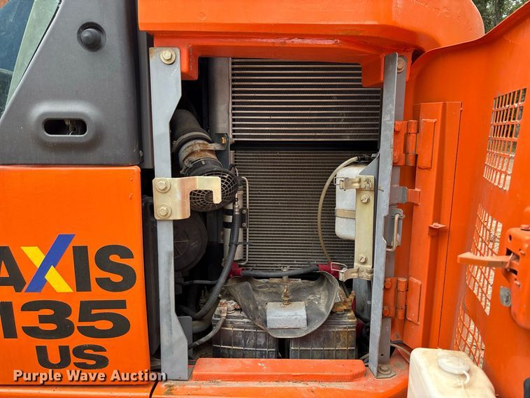 image for item FC2001 2006 Hitachi Zaxis 135US excavator