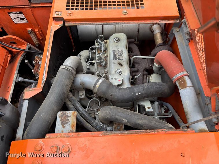 image for item FC2001 2006 Hitachi Zaxis 135US excavator