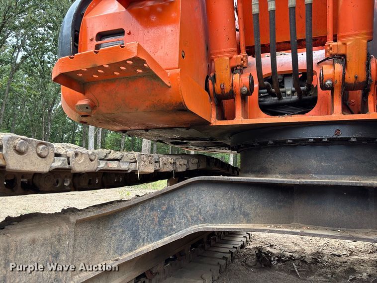 image for item FC2001 2006 Hitachi Zaxis 135US excavator