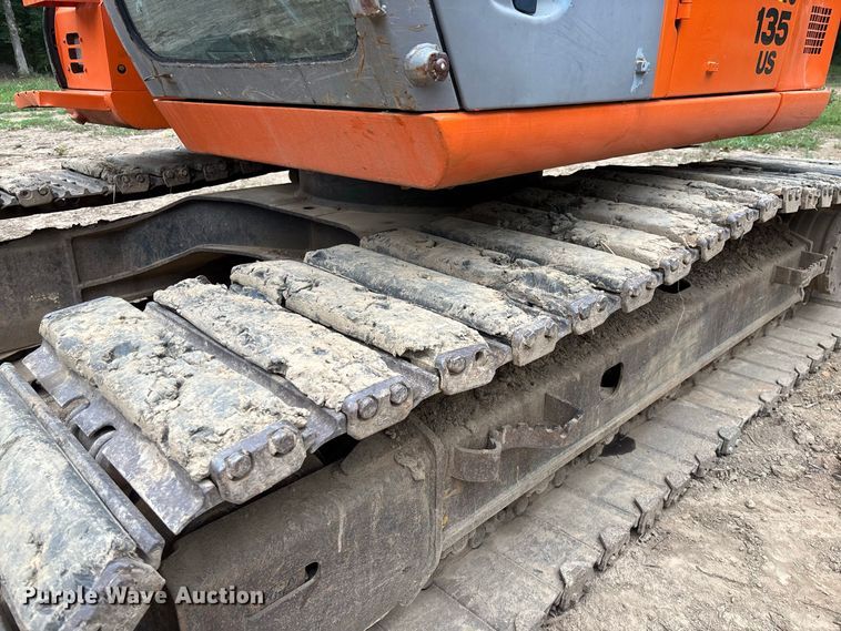 image for item FC2001 2006 Hitachi Zaxis 135US excavator