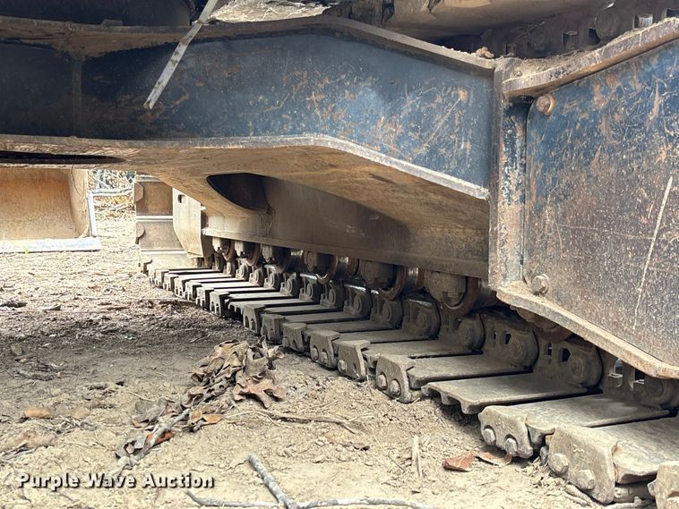 image for item FC2001 2006 Hitachi Zaxis 135US excavator