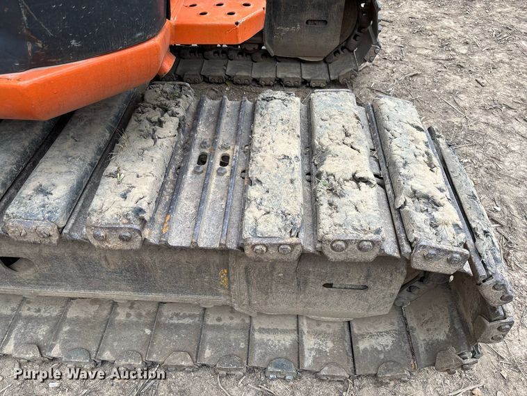 image for item FC2001 2006 Hitachi Zaxis 135US excavator