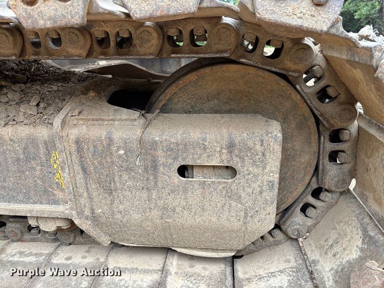 image for item FC2001 2006 Hitachi Zaxis 135US excavator