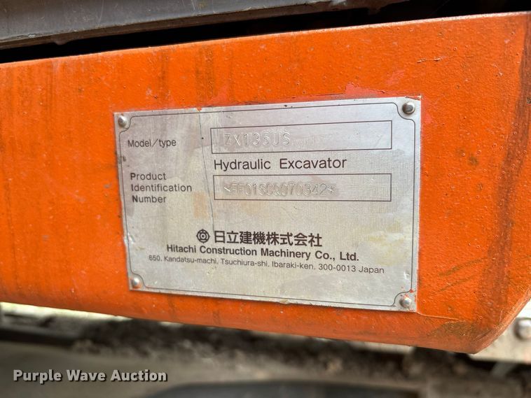 image for item FC2001 2006 Hitachi Zaxis 135US excavator