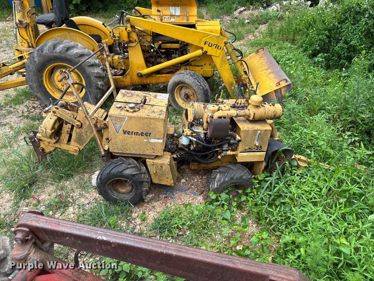 image for item FC2002 1989 Vermeer LM-35 trencher
