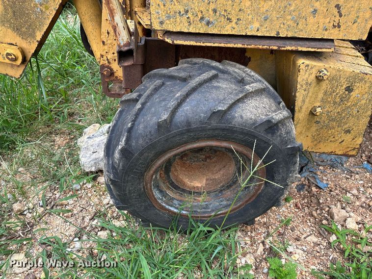 image for item FC2002 1989 Vermeer LM-35 trencher