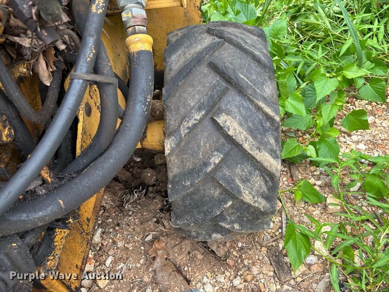 image for item FC2002 1989 Vermeer LM-35 trencher