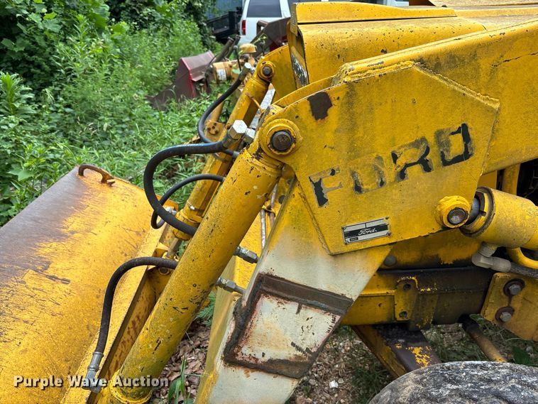 image for item FC2004 Ford 4500 backhoe