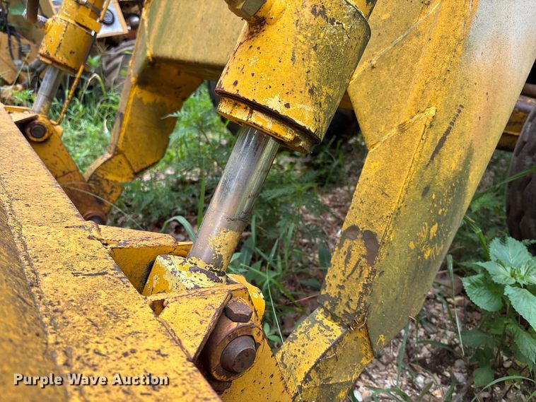 image for item FC2004 Ford 4500 backhoe