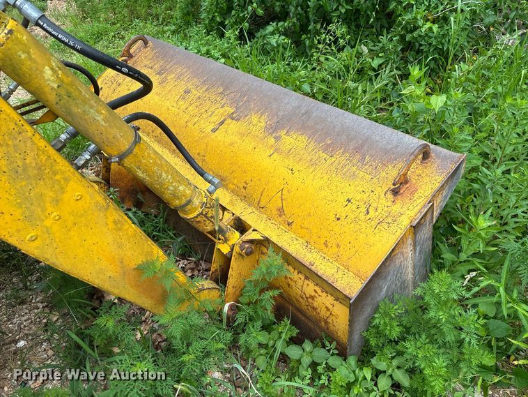 image for item FC2004 Ford 4500 backhoe