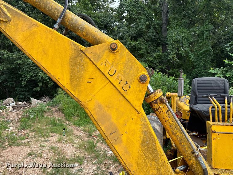 image for item FC2004 Ford 4500 backhoe