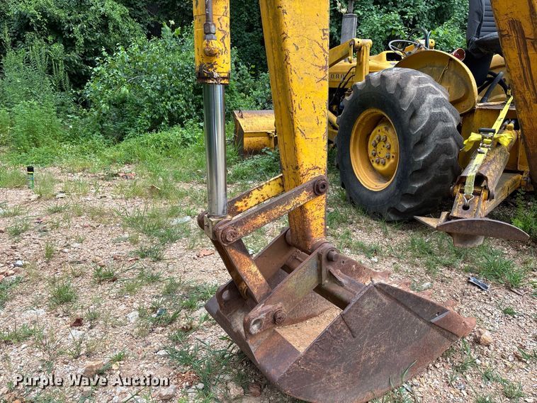 image for item FC2004 Ford 4500 backhoe