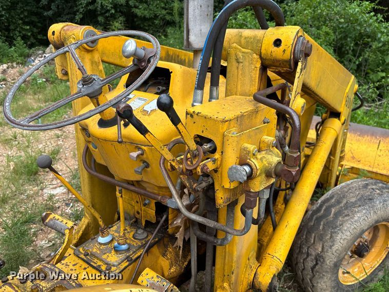 image for item FC2004 Ford 4500 backhoe