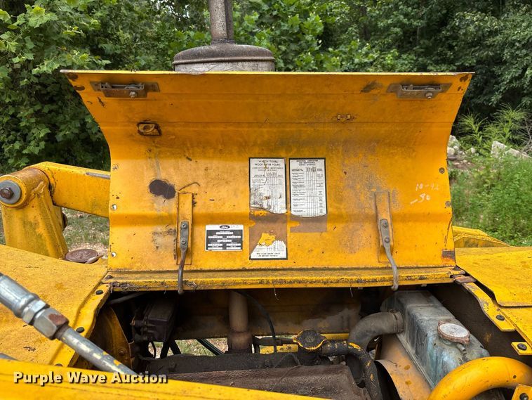 image for item FC2004 Ford 4500 backhoe