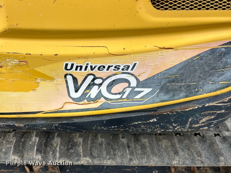 image for item FC2855 2012 Yanmar Vio17 Universal mini excavator
