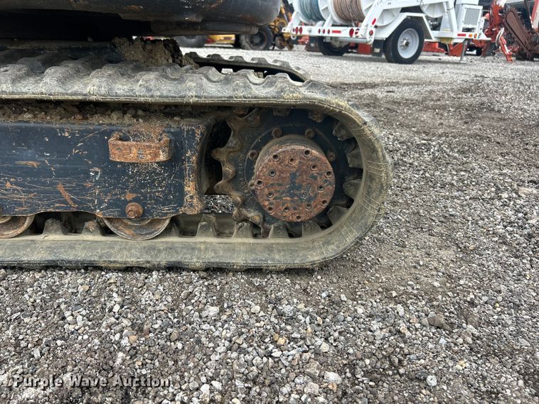 image for item FC2855 2012 Yanmar Vio17 Universal mini excavator