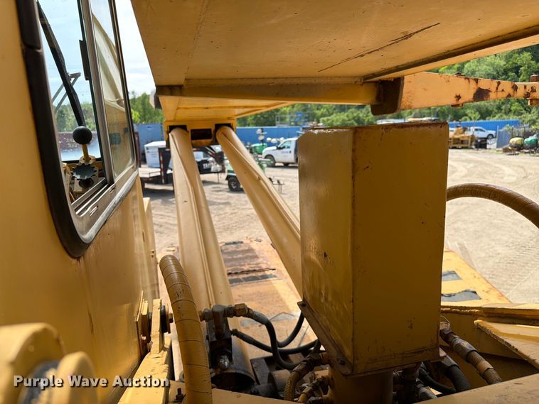 image for item FC3058 1979 Grove RT-65S crane