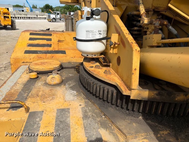 image for item FC3058 1979 Grove RT-65S crane