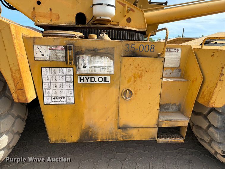 image for item FC3058 1979 Grove RT-65S crane