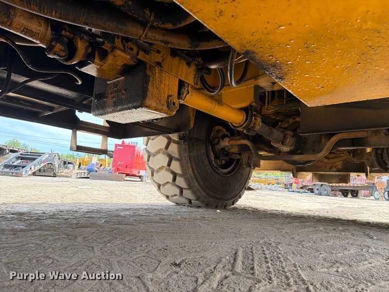 image for item FC3058 1979 Grove RT-65S crane