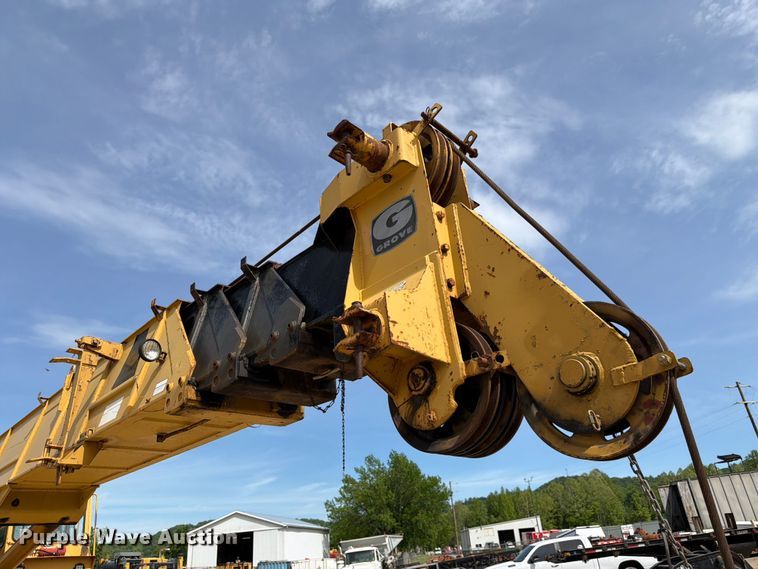 image for item FC3058 1979 Grove RT-65S crane