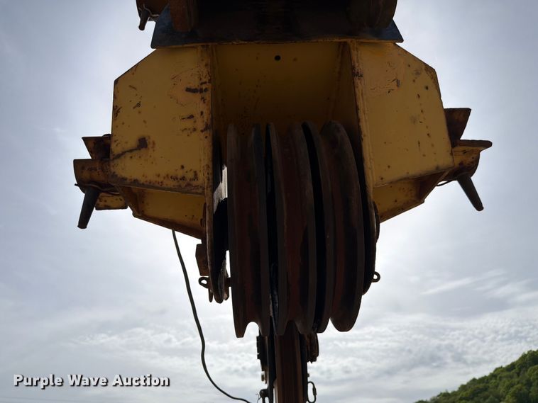 image for item FC3058 1979 Grove RT-65S crane