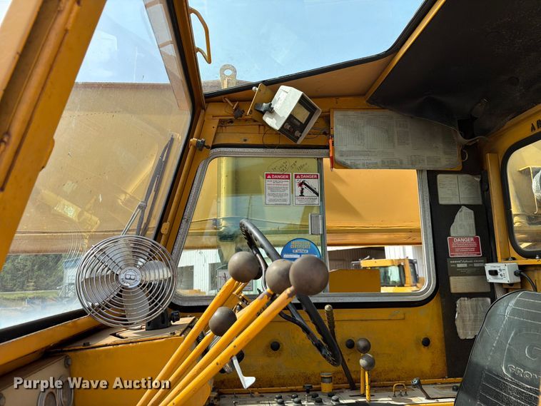image for item FC3058 1979 Grove RT-65S crane