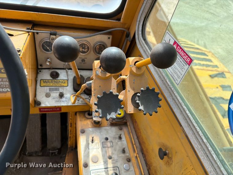 image for item FC3058 1979 Grove RT-65S crane