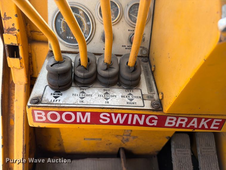 image for item FC3058 1979 Grove RT-65S crane