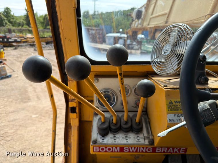 image for item FC3058 1979 Grove RT-65S crane