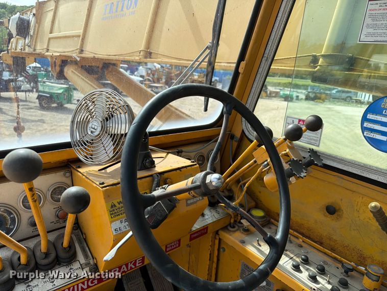 image for item FC3058 1979 Grove RT-65S crane