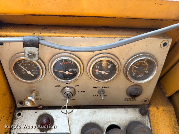image for item FC3058 1979 Grove RT-65S crane