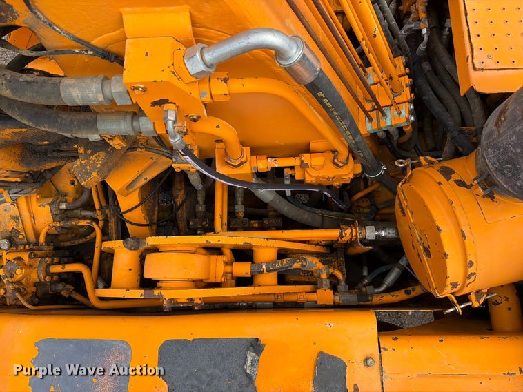 image for item FC3258 1991 Caterpillar 615C elevating scraper