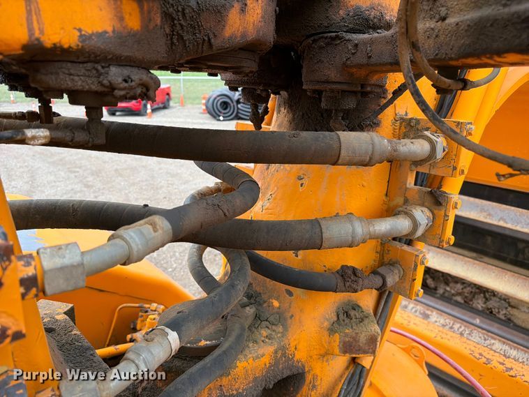 image for item FC3258 1991 Caterpillar 615C elevating scraper