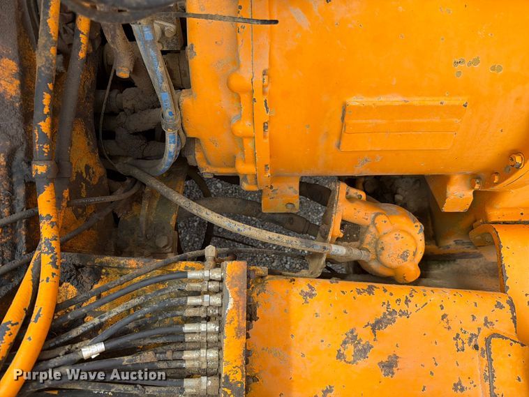 image for item FC3258 1991 Caterpillar 615C elevating scraper