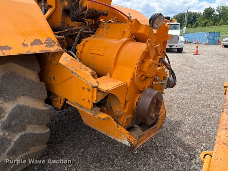 image for item FC3258 1991 Caterpillar 615C elevating scraper