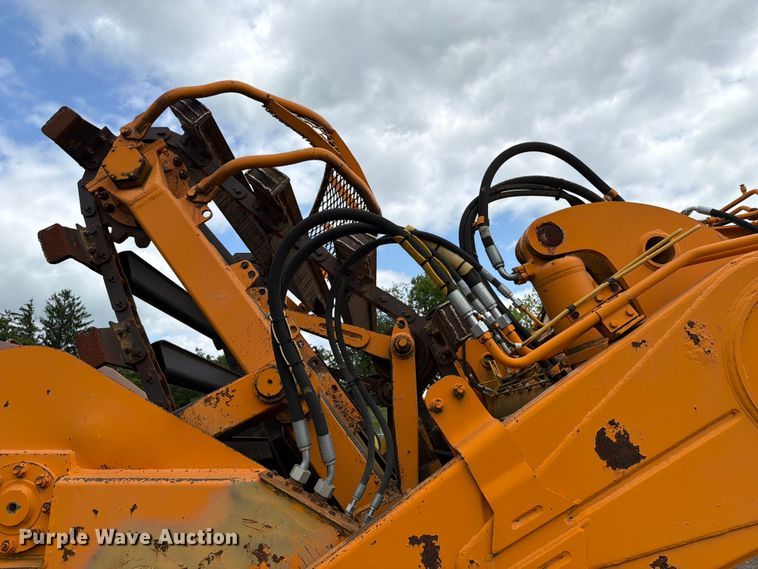 image for item FC3258 1991 Caterpillar 615C elevating scraper