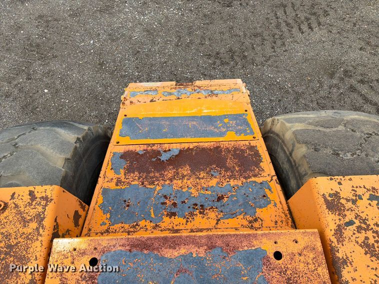 image for item FC3258 1991 Caterpillar 615C elevating scraper