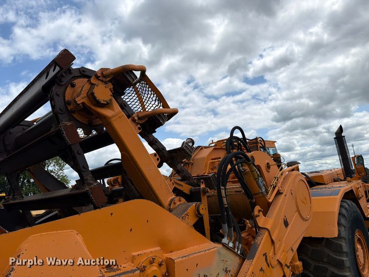 image for item FC3258 1991 Caterpillar 615C elevating scraper